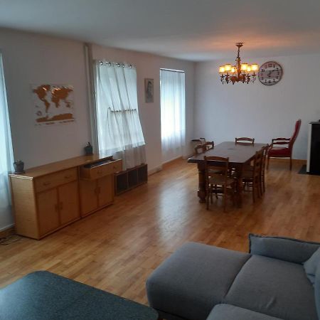 Spacieux T5 Quimper Centre Appartement Buitenkant foto